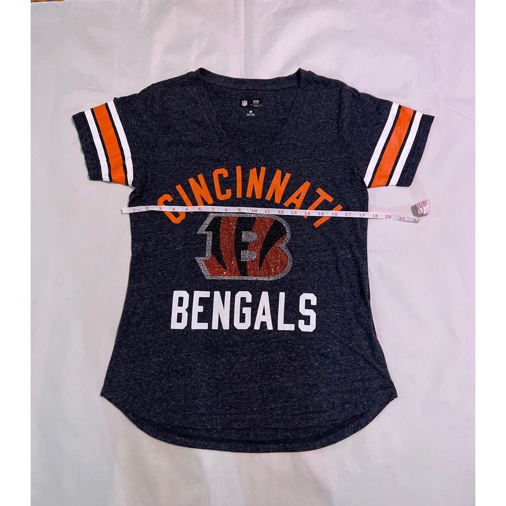 NFL Cincinnati Bengals Women's V Neck T Shirt Sparkle Logo Orange White Size M - Picture 5 of 13